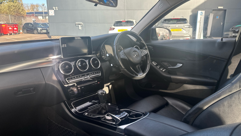 Mercedes-Benz C-Class C200 SE 4dr Petrol Saloon